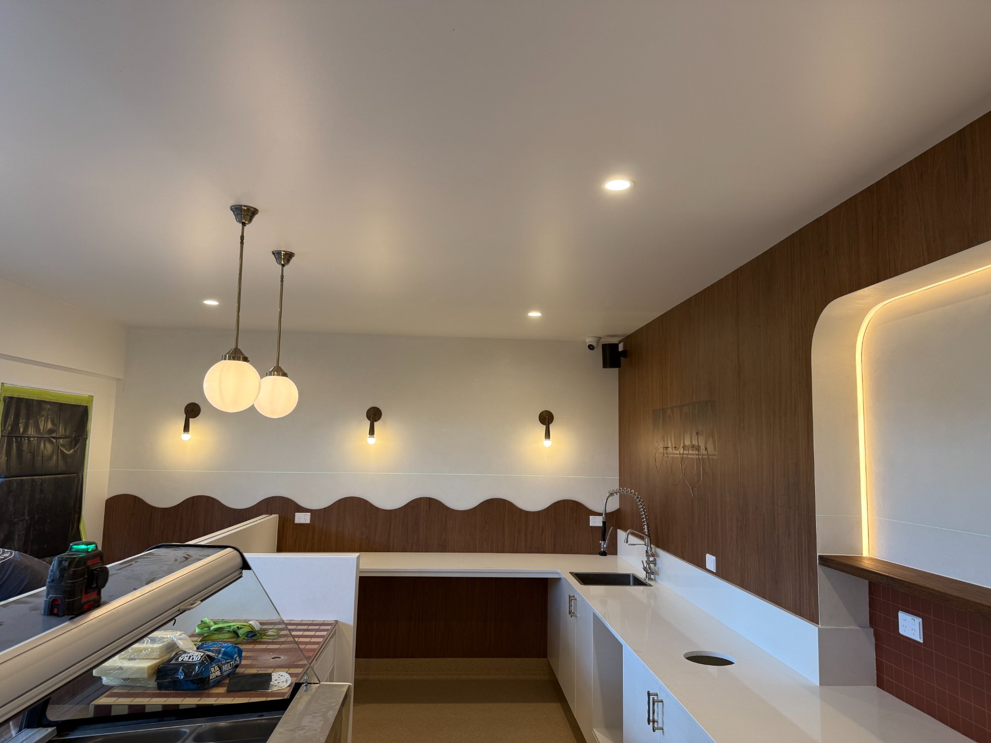 Heritage hallway pendant lighting